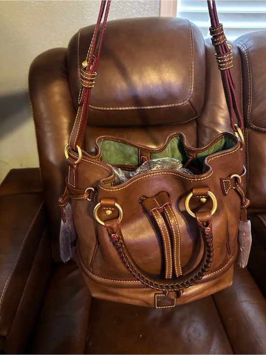 Handbags - Dooney and Bourke Chestnut Florentine leather Buckley. ENDING SOON!